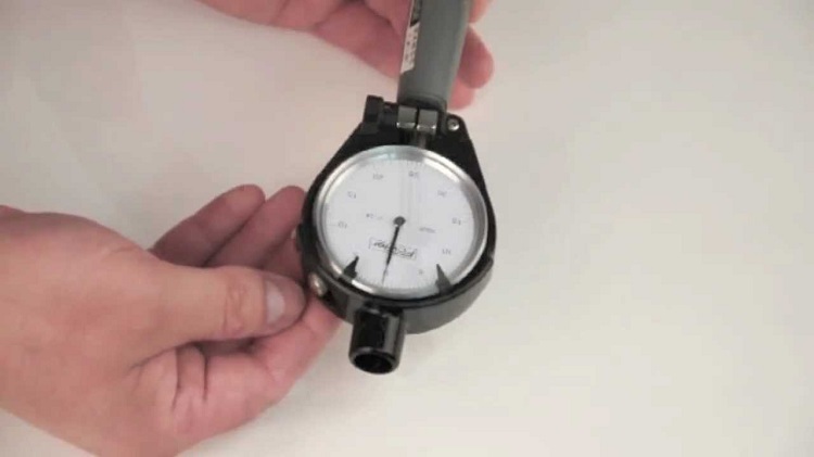 Dial Bore Gauge